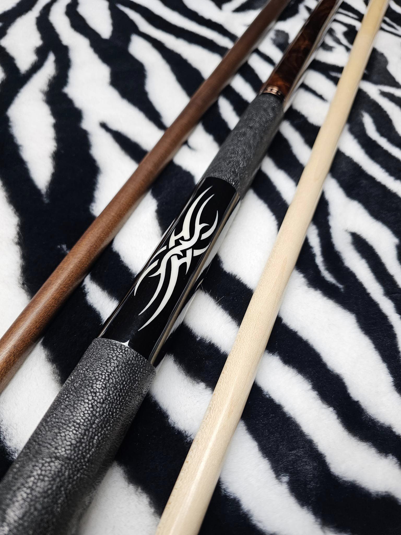 Steve Dunkel Custom Cue – SOLD! - Crossroad Cues