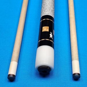 Richard Black Helmet Cue - Image 29