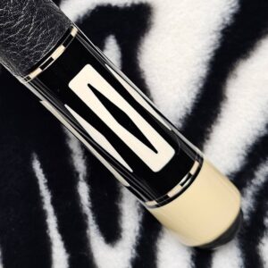 Andy Gilbert Cue - Image 21