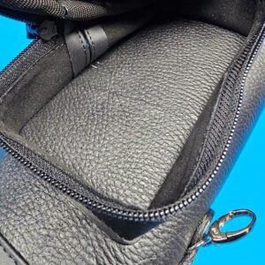 Castillo 3×5 Triple Black Zip Top - Image 13