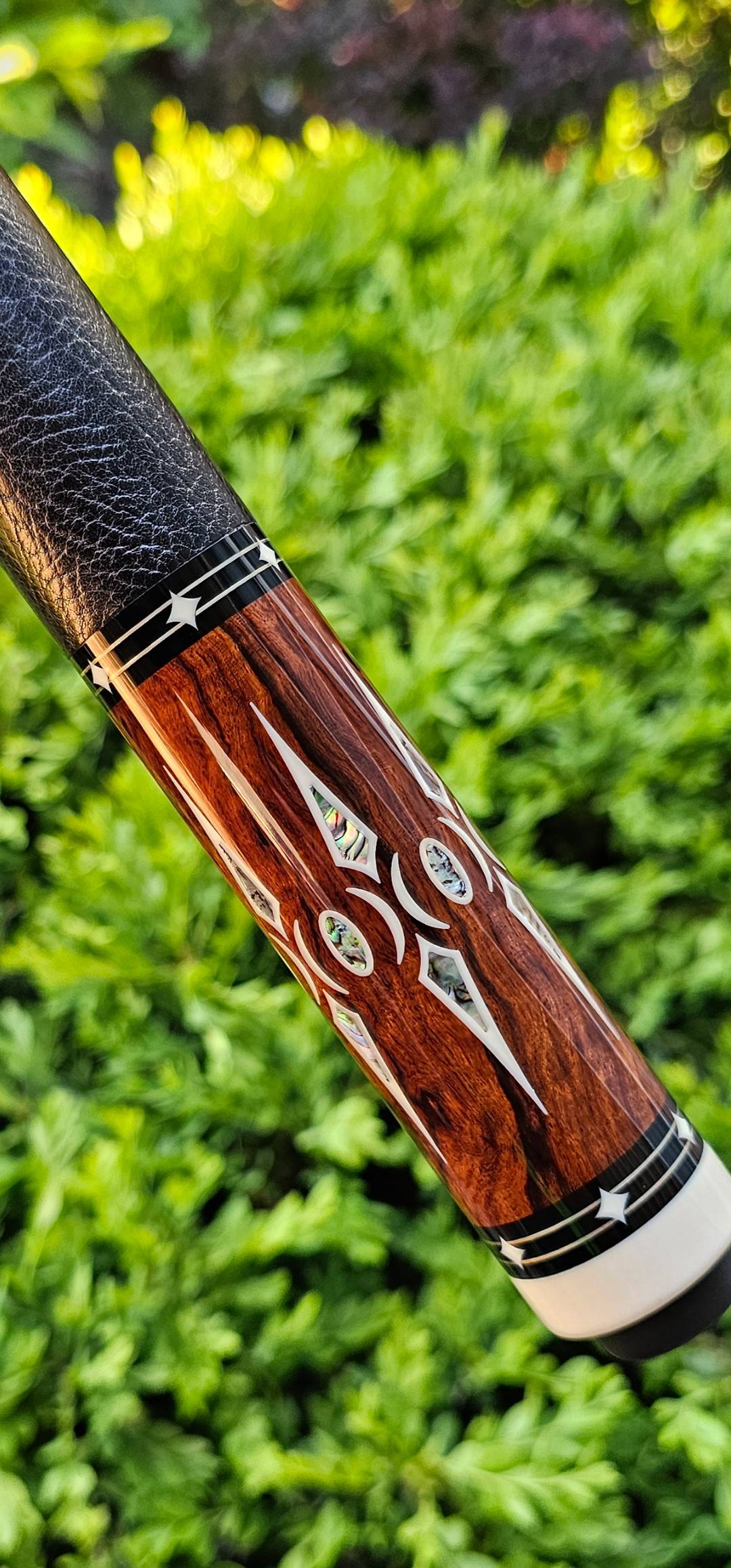 Ariel Carmeli Custom Cue – SOLD! - Crossroad Cues