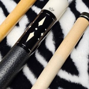 Black Boar Custom Cue - Image 19