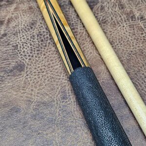 Schon R-6 Custom Cue