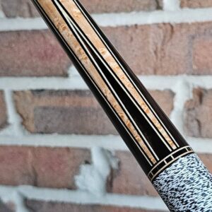 South-West Custom Cue - Image 3