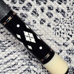 Judd Fuller Custom Cue - Image 12