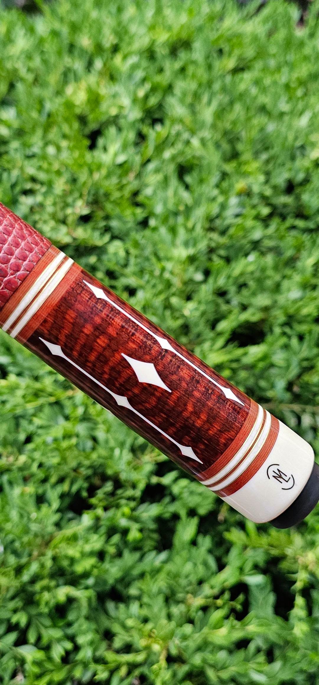 Mike Lambros Custom Cue – SOLD! - Crossroad Cues