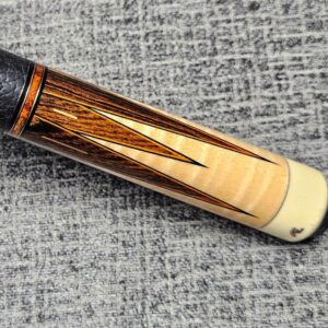 AE Sixteen Point Cue - Image 5