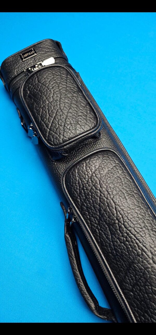 castillo-black-black1