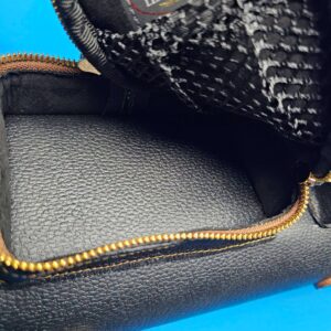 Castillo 4×8 Black Leather & Cognac (Ostrich) - Image 12
